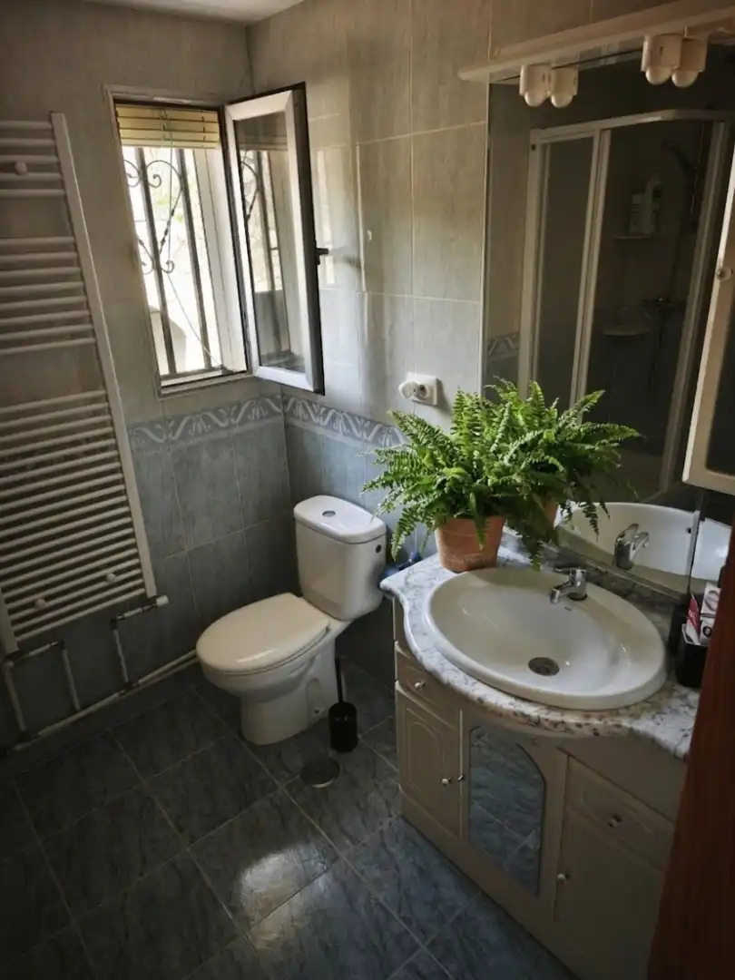 Haus oder Chalet zum Verkauf in Calle Rio Miño, 9, Villarejo de Salvanés Badezimmer von Haus oder Chalet zum Verkauf in Villarejo de Salvanés mit Klimaanlage, Heizung und Privatgarten