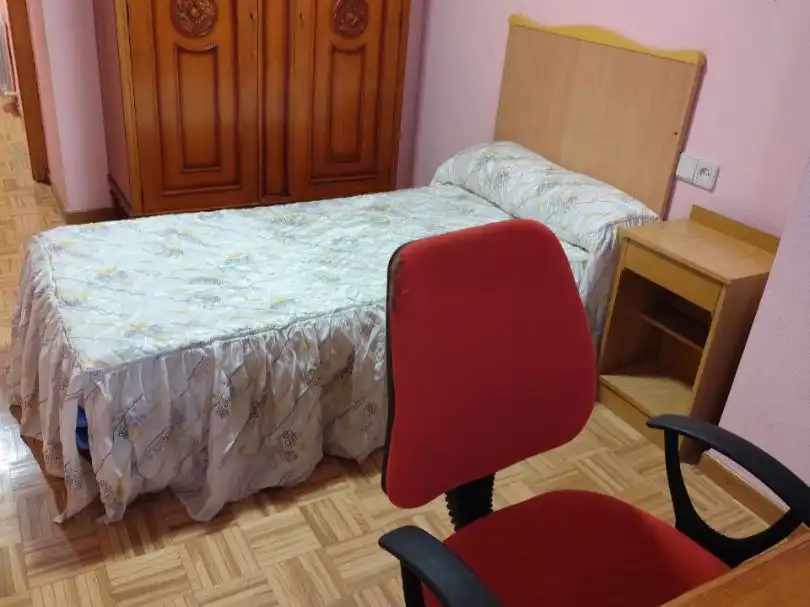 Flat for rent in Calle Yeste, 15, Parque Sur Bedroom of Flat for rent in Albacete with Heating, Parquet flooring and Terrace