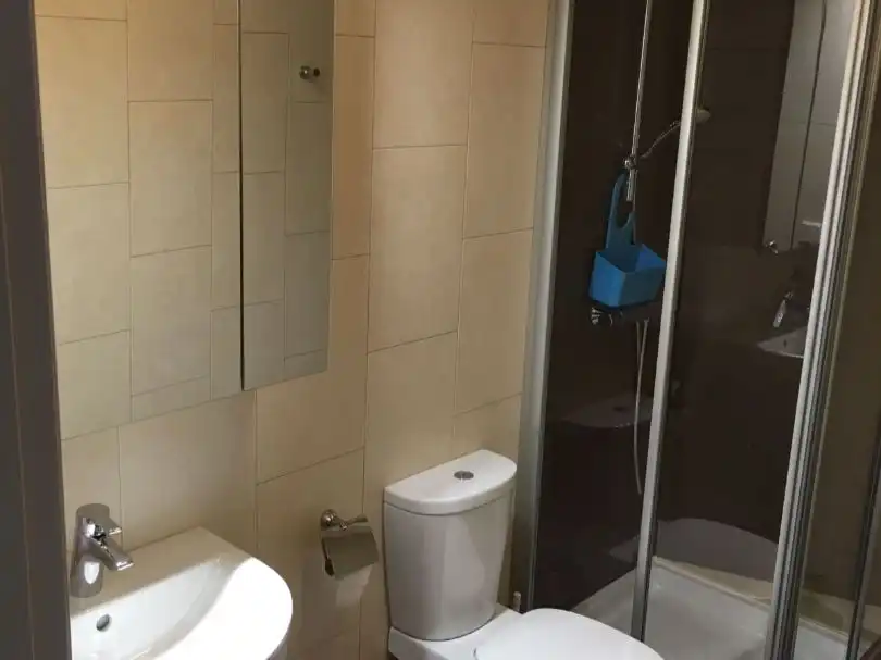 Piso de alquiler en Rúa Perú, 16, Santa Uxía de Ribeira Baño de Piso de alquiler en Ribeira con Calefacción, Terraza y Amueblado