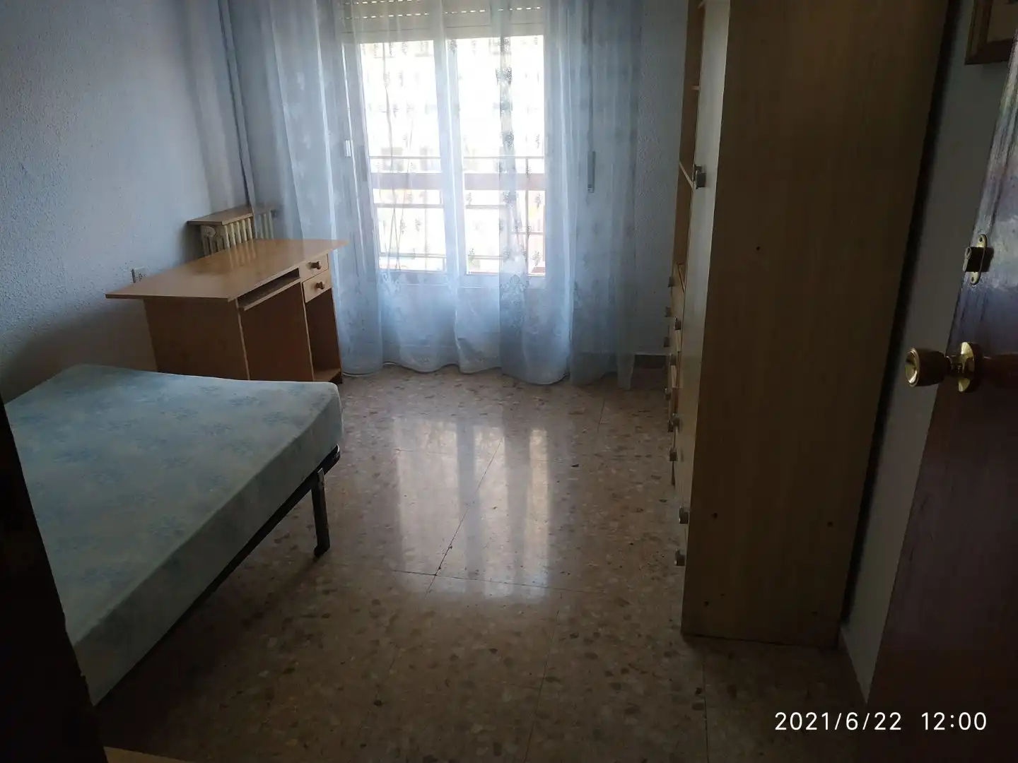 Pis de lloguer a Calle Hellín, 49, Hospital Dormitori de Pis de lloguer en Albacete amb Calefacció, Moblat i Balcó