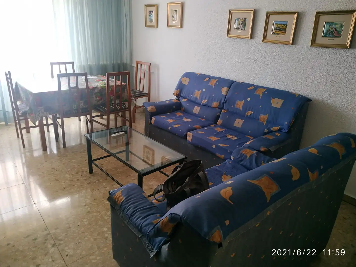 Pis de lloguer a Calle Hellín, 49, Hospital Sala d'estar de Pis de lloguer en Albacete amb Calefacció, Moblat i Balcó