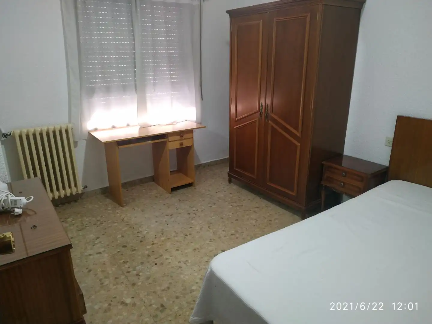 Pis de lloguer a Calle Hellín, 49, Hospital Dormitori de Pis de lloguer en Albacete amb Calefacció, Moblat i Balcó