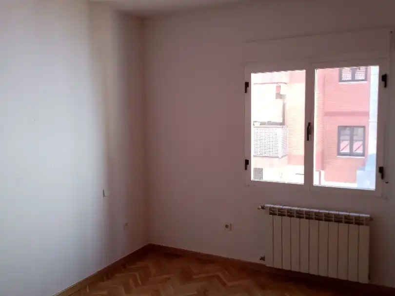 Flat for sale in Calle de María Luisa, 17, Berruguete Bedroom of Flat for sale in Madrid Capital with Air Conditioner