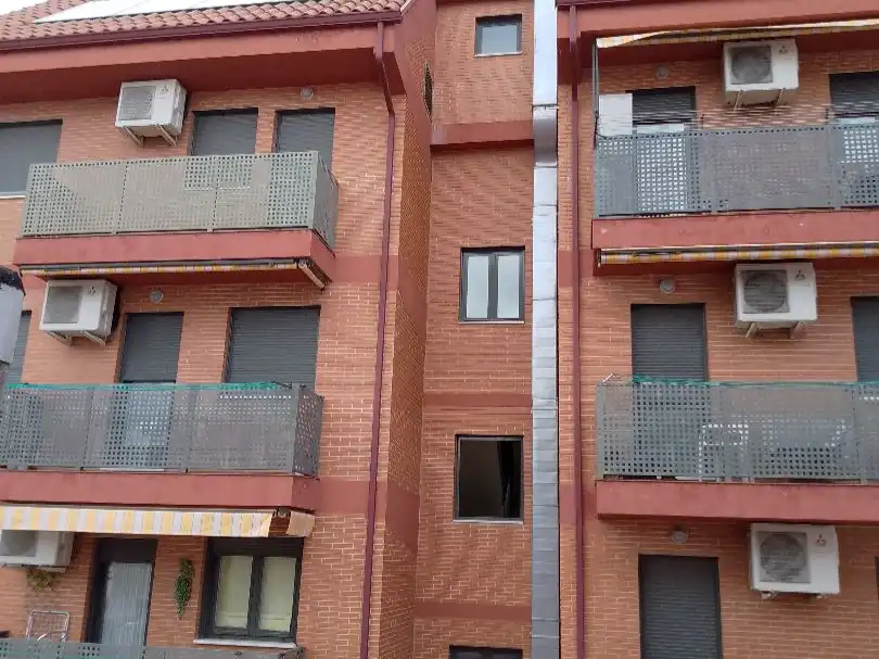 Flat for sale in Calle de María Luisa, 17, Berruguete Exterior view of Flat for sale in Madrid Capital with Air Conditioner
