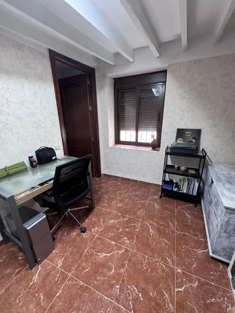 Casa adosada en venta en Calle Triana, 29, Colmenar Casa adosada en venta en Colmenar con Aire acondicionado, Terraza y Balcón