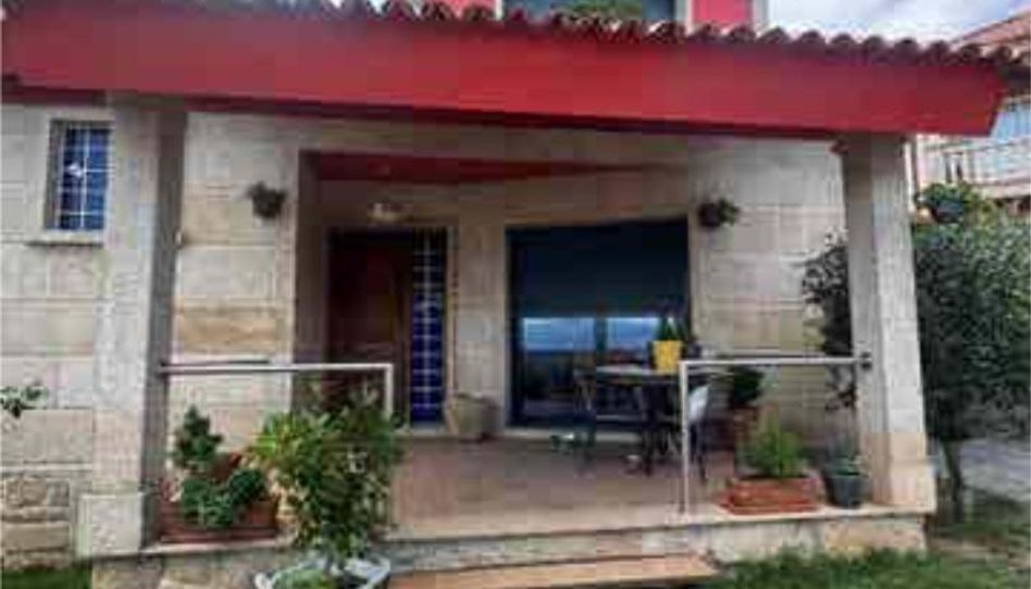 Casa adosada en venta en Vilaboa, Pontevedra - imagen 1 Foto 1 de Casa adosada en venta en Vilaboa, Pontevedra