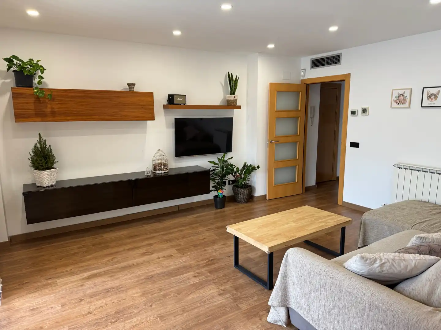 Flat for sale in Avinguda Sant Jeroni, 1, Sant Fost de Campsentelles Living room of Flat for sale in Sant Fost de Campsentelles with Air Conditioner, Heating and Parquet flooring