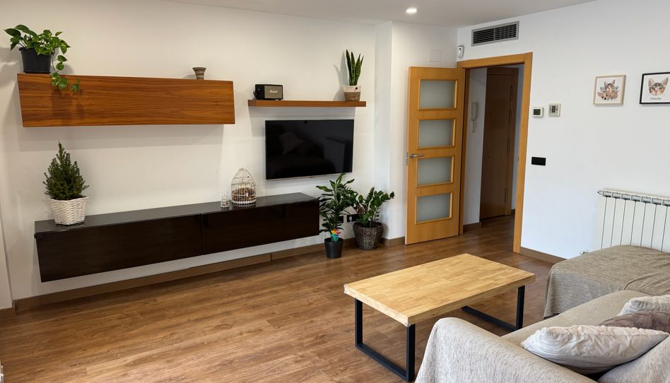 Piso en venta en Avinguda Sant Jeroni, 1, Sant Fost de Campsentelles, Barcelona - imagen 1 Foto 1 de Piso en venta en Avinguda Sant Jeroni, 1, Sant Fost de Campsentelles, Barcelona