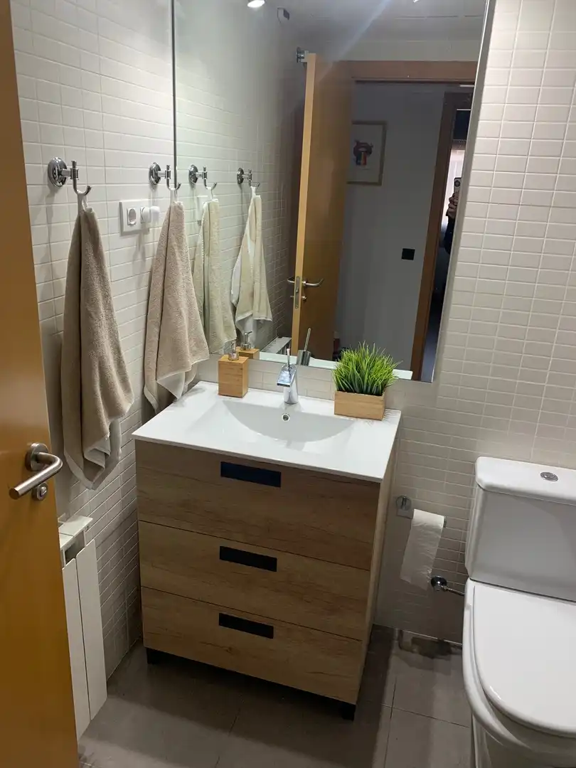 Flat for sale in Avinguda Sant Jeroni, 1, Sant Fost de Campsentelles Bathroom of Flat for sale in Sant Fost de Campsentelles with Air Conditioner, Heating and Parquet flooring