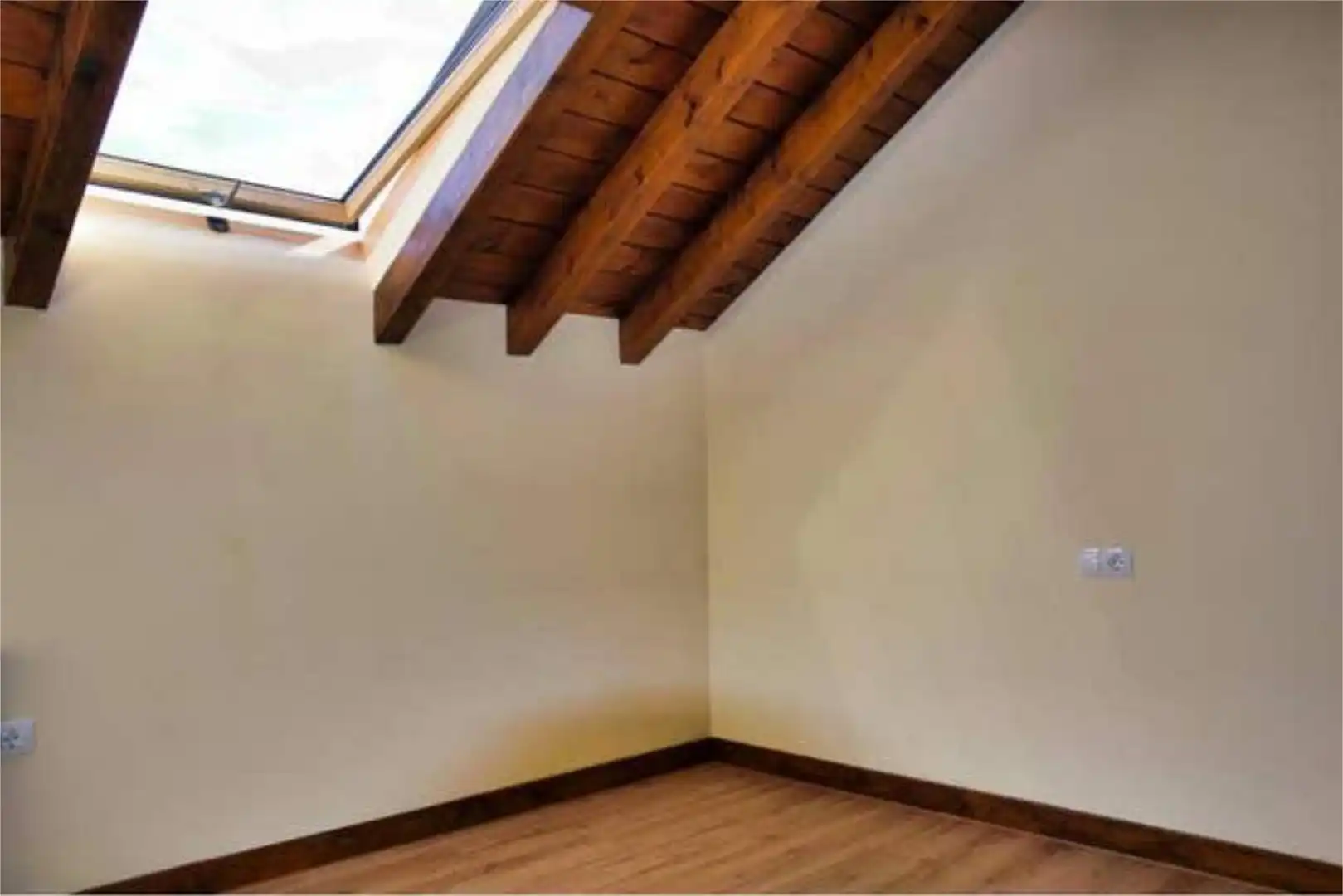 Casa adosada en venda a Camaleño Casa adosada en venda en Camaleño amb Jardí privat i Terrassa