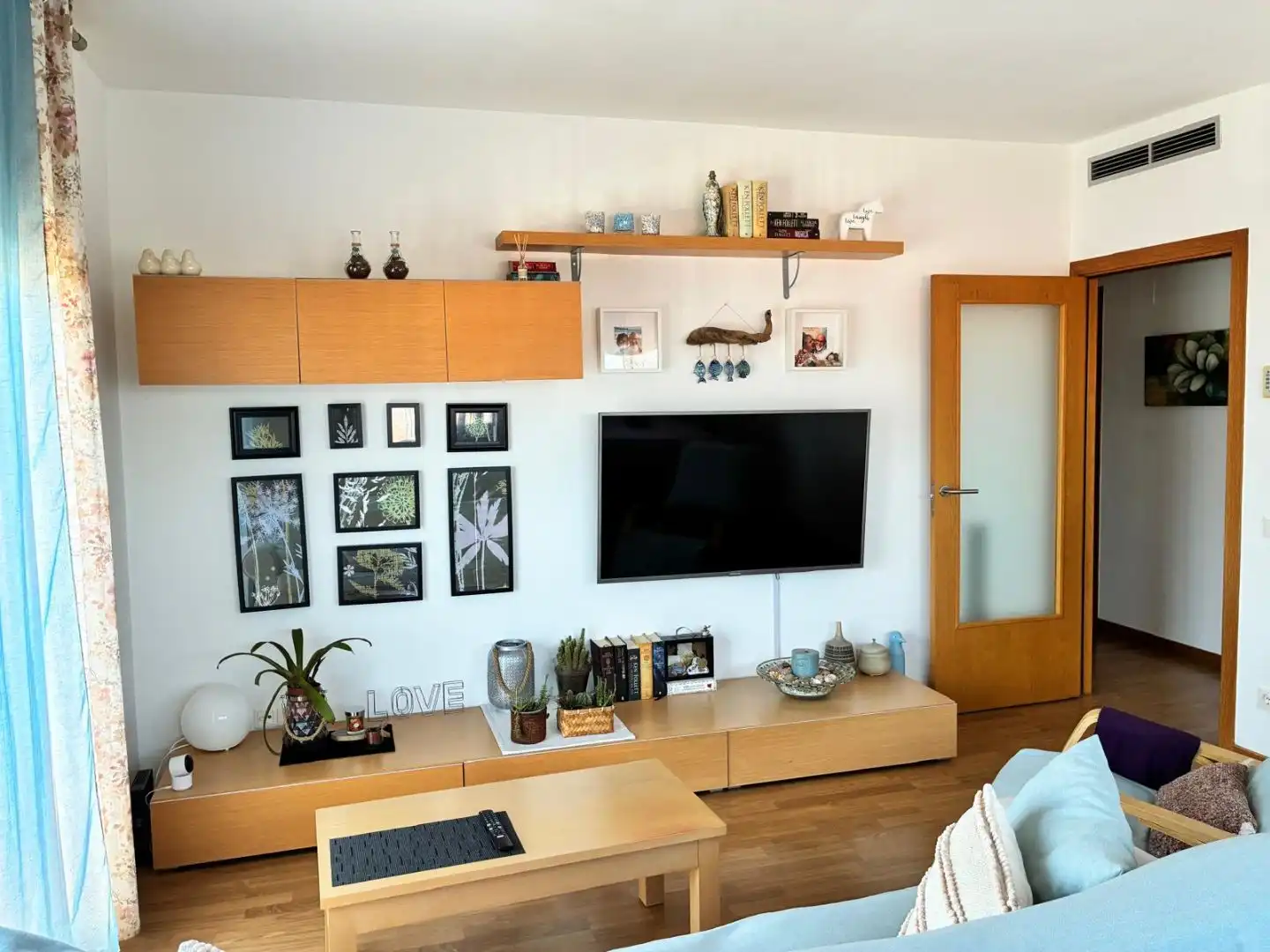Habitación en Carrer de la Coma, 14, Constantí Sala de estar de Piso para compartir en Constantí con Parquet, Amueblado y Balcón