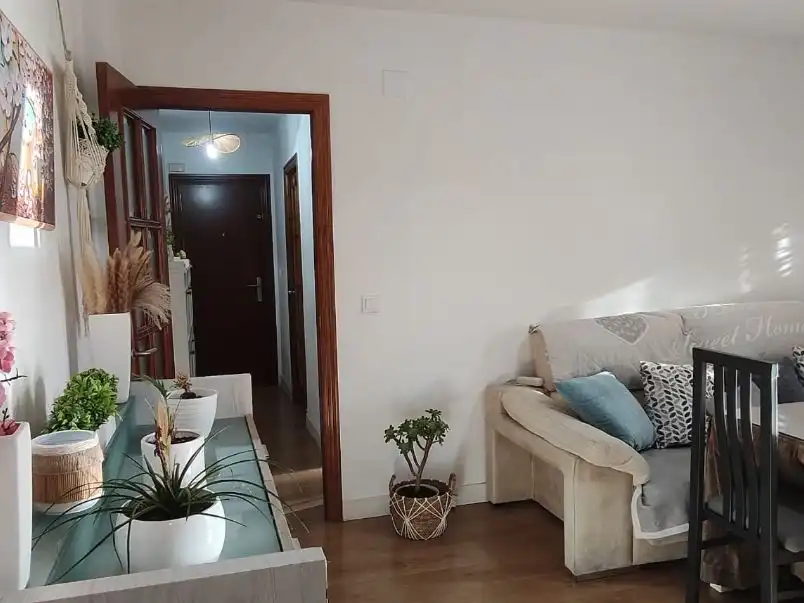Flat for sale in Avenida de Rabanales, 14, Viñuela - Rescatado Flat for sale in Córdoba Capital with Air Conditioner and Balcony