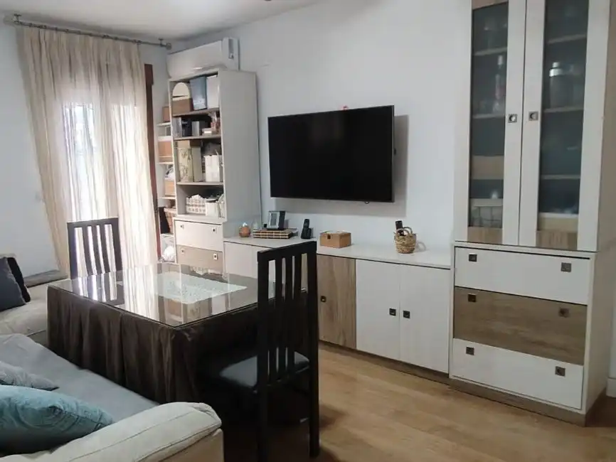 Flat for sale in Avenida de Rabanales, 14, Viñuela - Rescatado Living room of Flat for sale in Córdoba Capital with Air Conditioner and Balcony