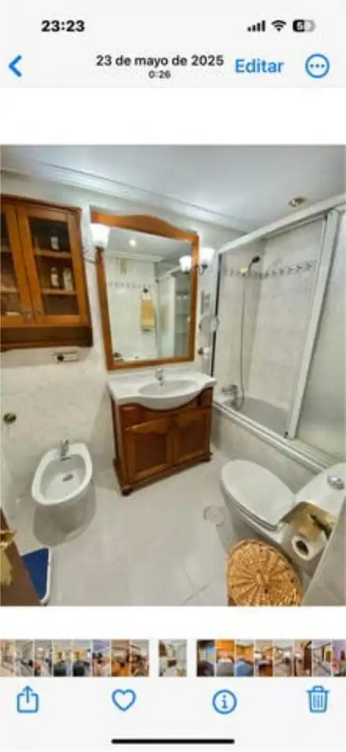 Bathroom of Flat for rent in Almería