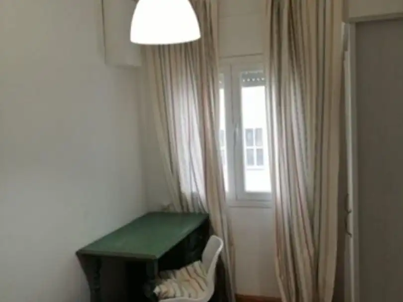 Flat for rent in Calle Menéndez Pidal, 2, San José Bedroom of Flat for rent in Huesca with Heating, Parquet flooring and Terrace