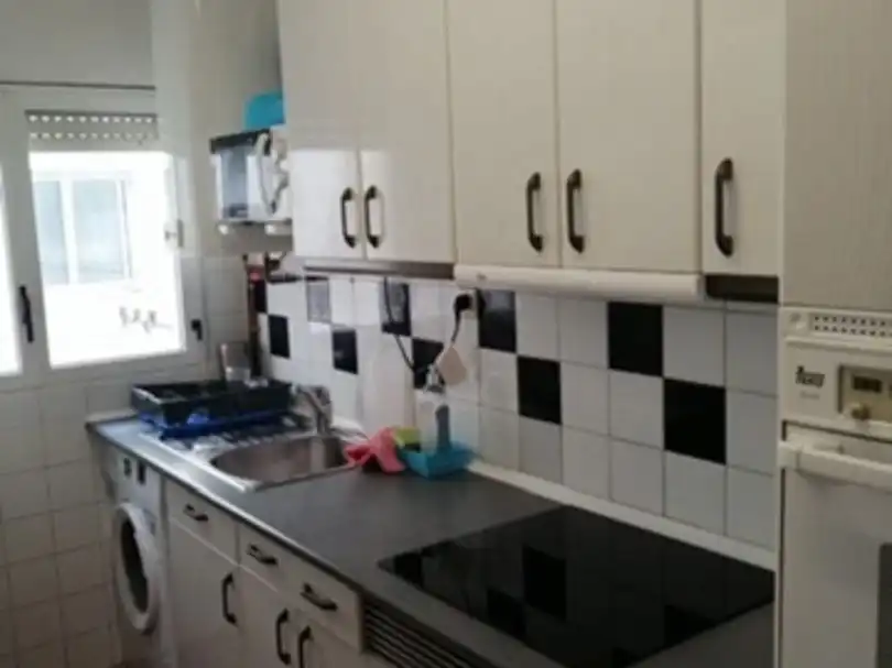 Flat for rent in Calle Menéndez Pidal, 2, San José Kitchen of Flat for rent in Huesca with Heating, Parquet flooring and Terrace