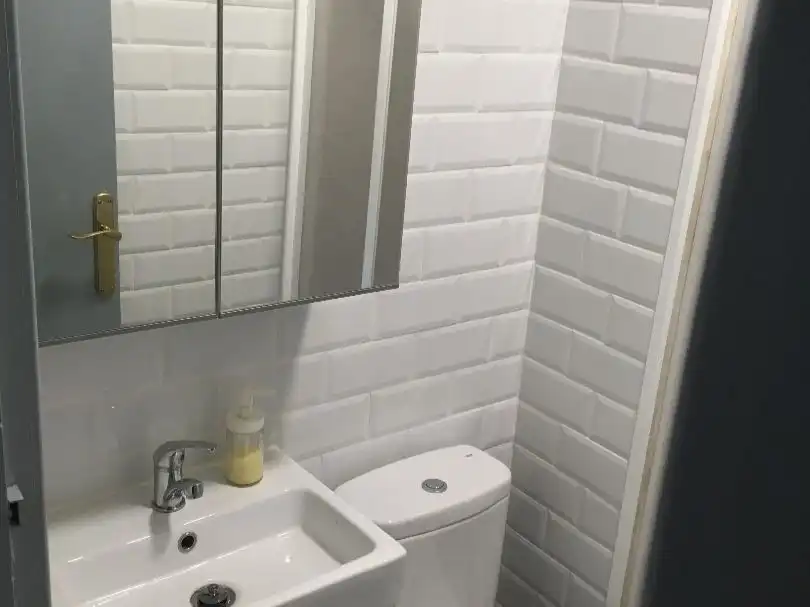 Flat for rent in Calle Menéndez Pidal, 2, San José Bathroom of Flat for rent in Huesca with Heating, Parquet flooring and Terrace