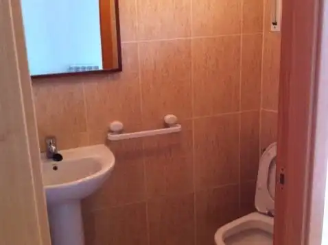 Houses for rent in Carrer Antoni Gaudí i Cornet, 8, Vinyols i els Arcs Bathroom of Houses for rent in Vinyols i els Arcs with Heating, Private garden and Swimming Pool