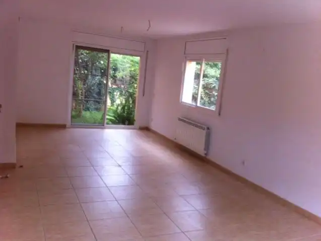 Houses for rent in Carrer Antoni Gaudí i Cornet, 8, Vinyols i els Arcs Living room of Houses for rent in Vinyols i els Arcs with Heating, Private garden and Swimming Pool