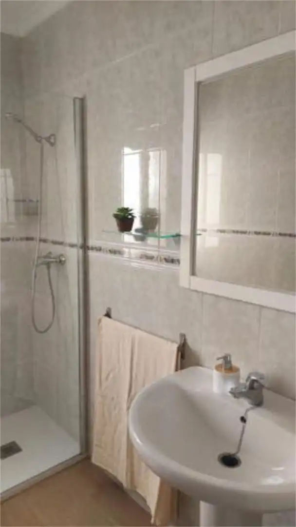 Apartament de lloguer a Playa de la Regla Bany de Apartament de lloguer en Chipiona