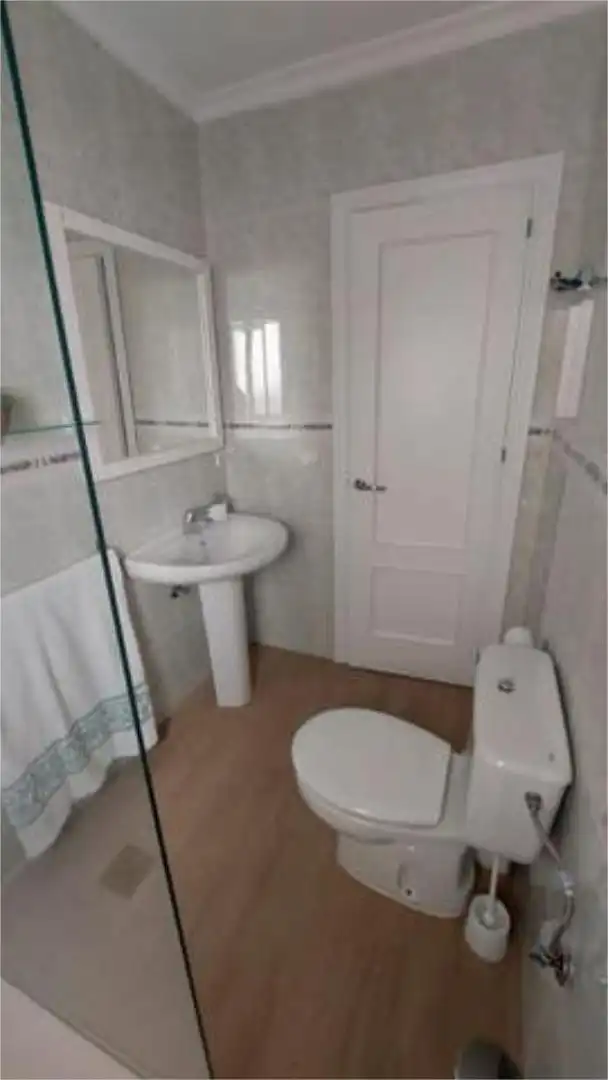 Apartament de lloguer a Playa de la Regla Bany de Apartament de lloguer en Chipiona