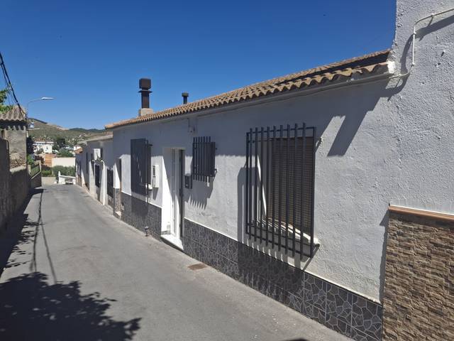 Casa-chalet en Venta en Calle Baja, 14 en Oria