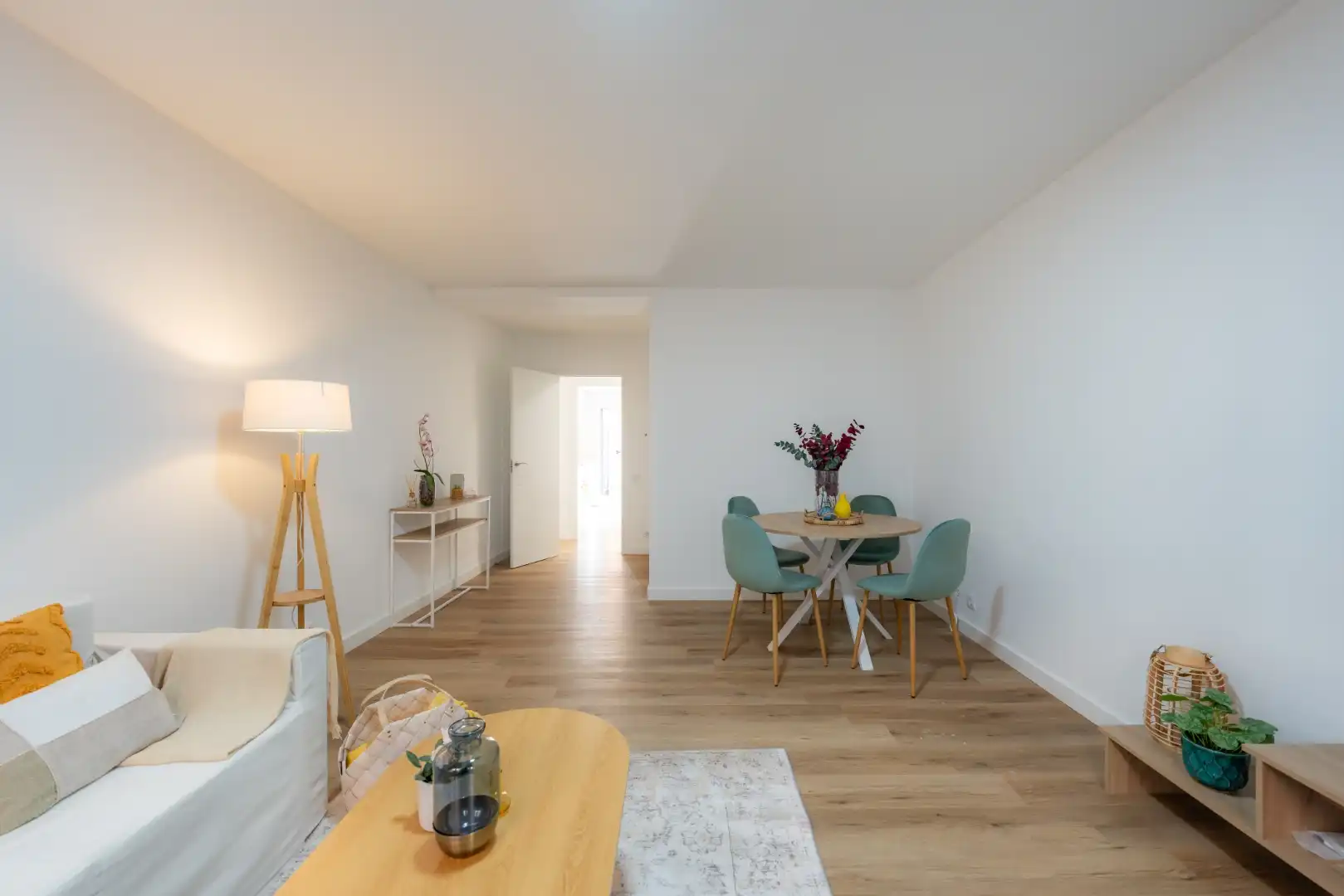 Piso en venta en Avenida Pocito de las Nieves, 17, Estación Sala de estar de Piso en venta en Las Rozas de Madrid con Aire acondicionado, Calefacción y Jardín privado