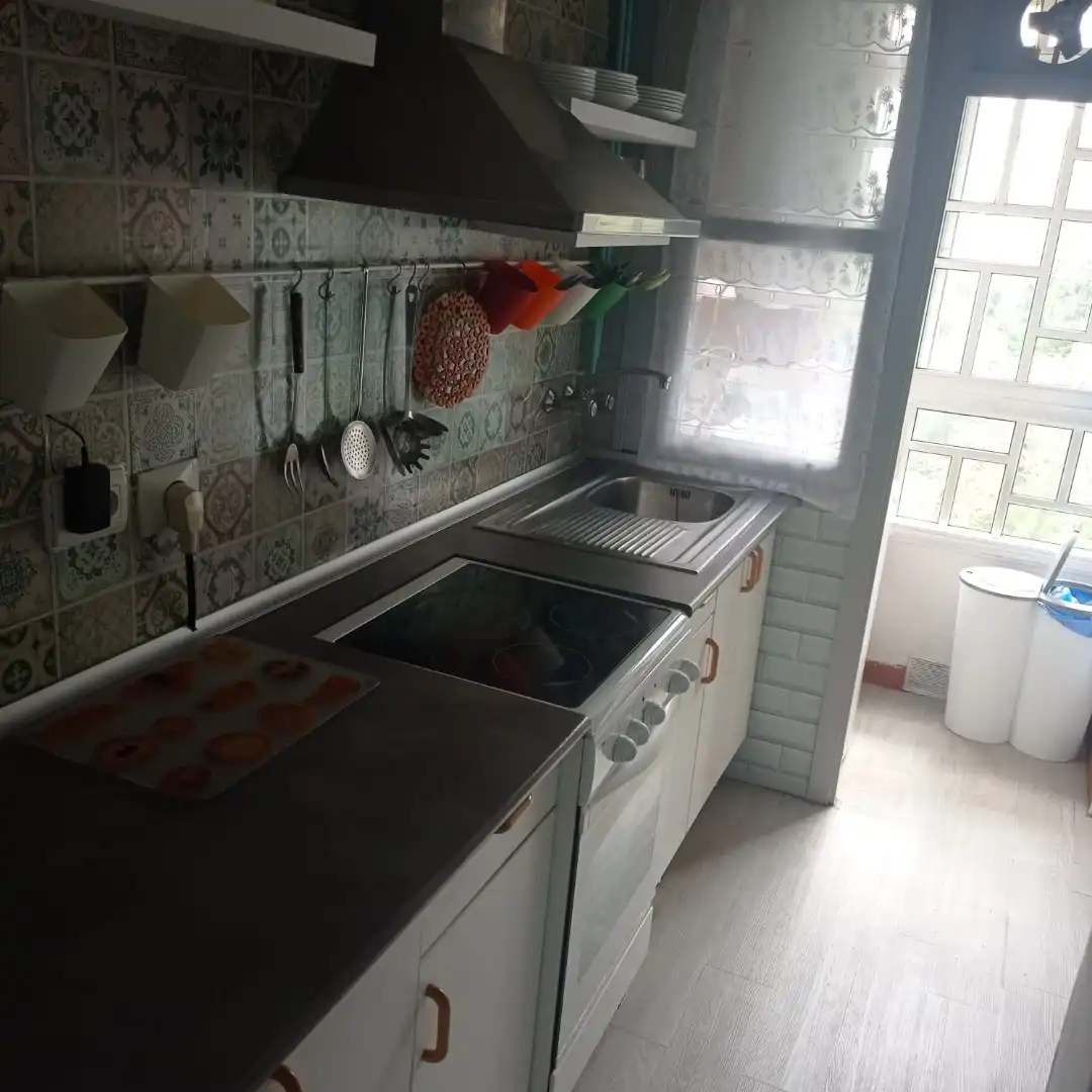 Kitchen of Flat for rent in Ferrol  with Furnished, Washing machine and Microwave