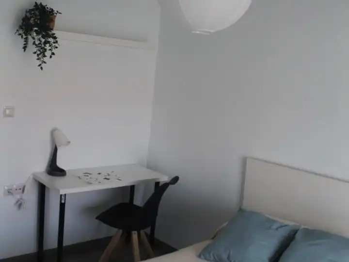 Room in Ciudad de Burjasot, 4, Parque Alcosa