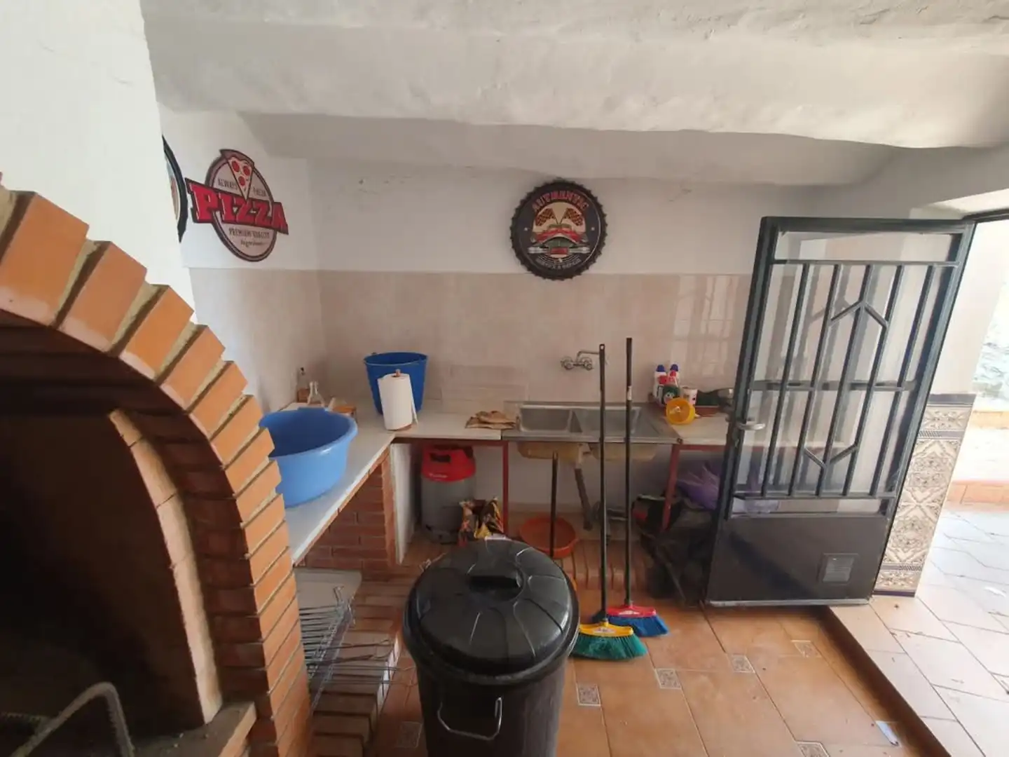 Cuina de Casa adosada en venda en Tobarra amb Aire condicionat, Moblat i Rentadora