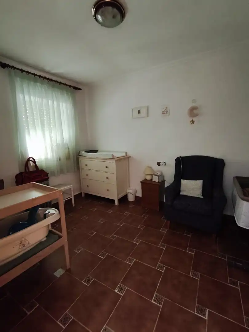 Sala d'estar de Casa adosada en venda en Tobarra amb Aire condicionat, Moblat i Rentadora