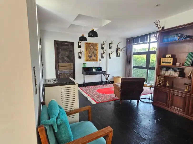 Houses for sale in Calle Cardiel, 1, Aldeamayor de San Martín Living room of Houses for sale in Aldeamayor de San Martín with Air Conditioner, Terrace and Swimming Pool