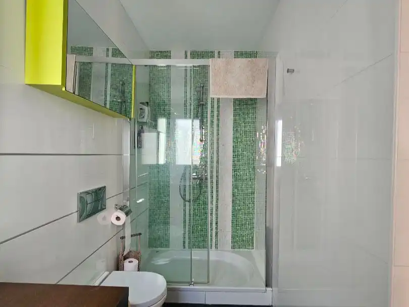Houses for sale in Calle Cardiel, 1, Aldeamayor de San Martín Bathroom of Houses for sale in Aldeamayor de San Martín with Air Conditioner, Terrace and Swimming Pool