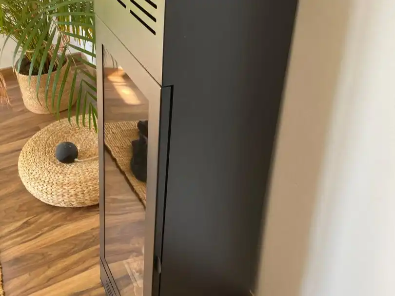 Einfamilien-Reihenhaus zum Verkauf in Calle Hiedra, 15, Núcleo Urbano Einfamilien-Reihenhaus zum Verkauf in La Pobla de Vallbona mit Klimaanlage, Terrasse und Balkon