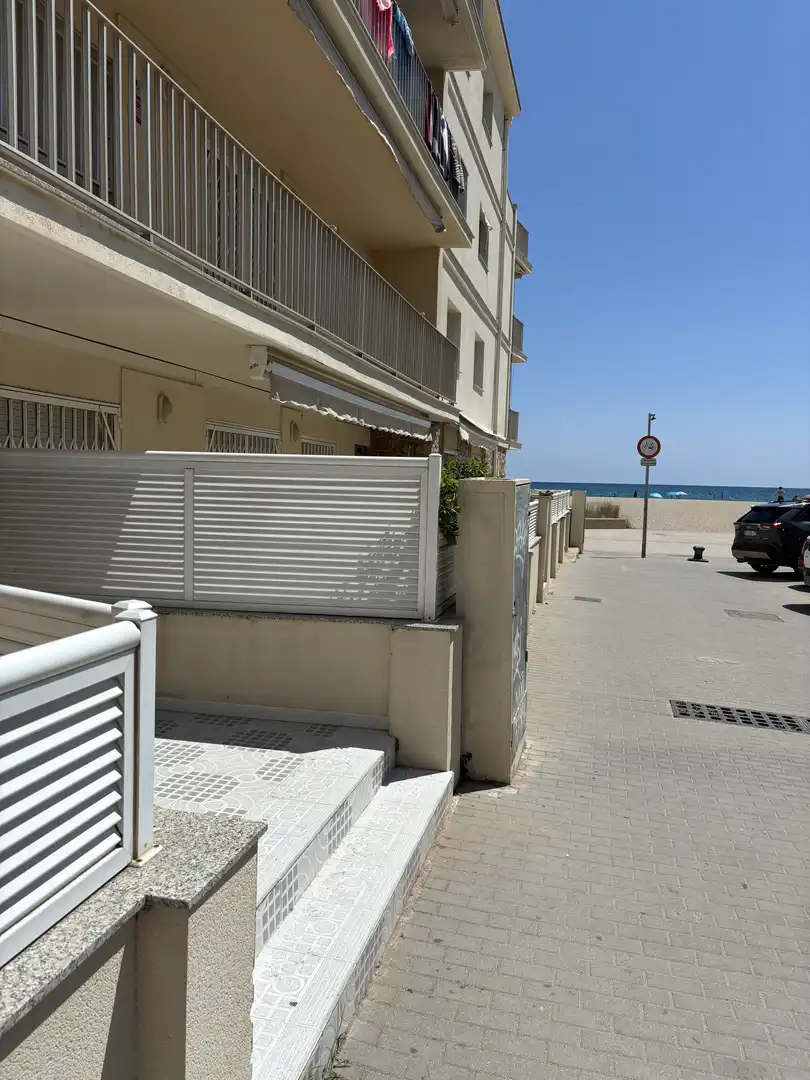 Flat for rent in Carrer Tordera, 2, Sant Salvador