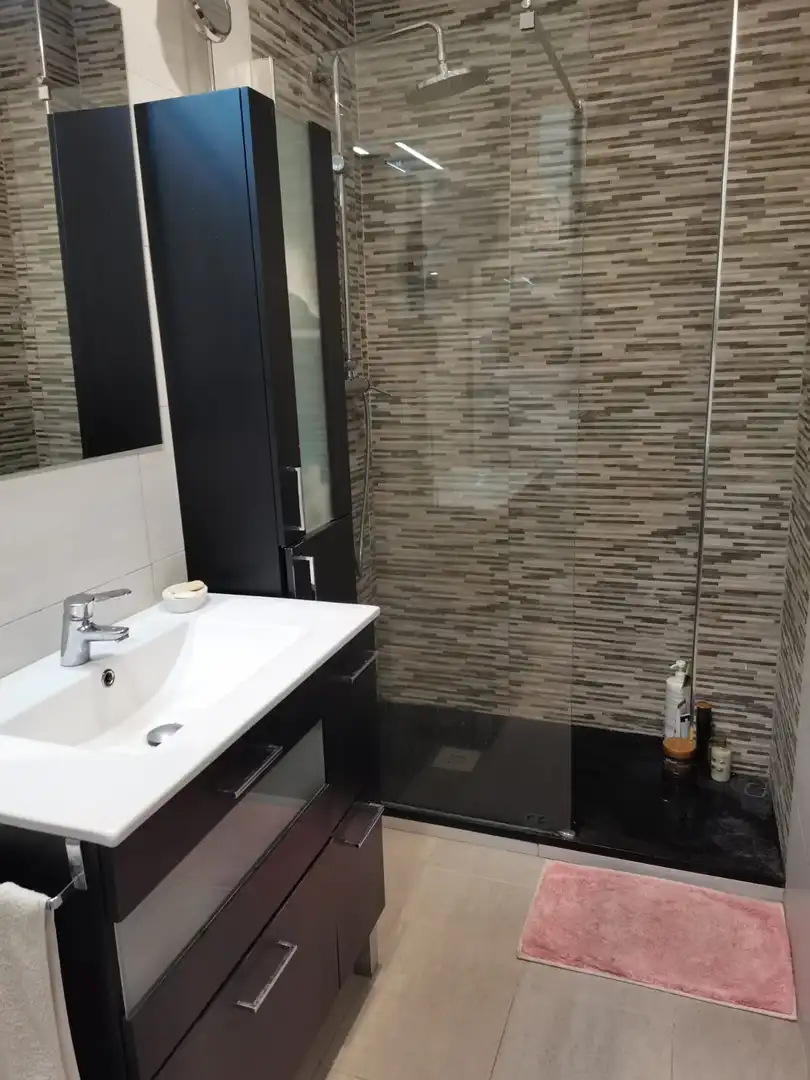 Piso de alquiler en Carrer de Nàpols, 185, Dreta de l'Eixample Baño de Piso de alquiler en Barcelona Capital con Aire acondicionado y Balcón