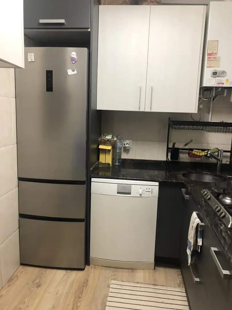 Piso de alquiler en Carrer de Nàpols, 185, Dreta de l'Eixample Cocina de Piso de alquiler en Barcelona Capital con Aire acondicionado y Balcón
