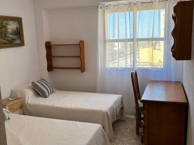 Piso de alquiler en Avinguda Borrons, 6, Xeraco Habitación de Piso de alquiler en Xeraco con Terraza, Piscina y Amueblado