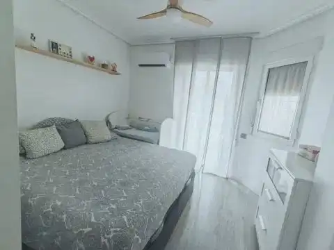 Flat for rent in Calle Ontario, 10, La Florida Bedroom of Flat for rent in Orihuela with Air Conditioner, Heating and Private garden
