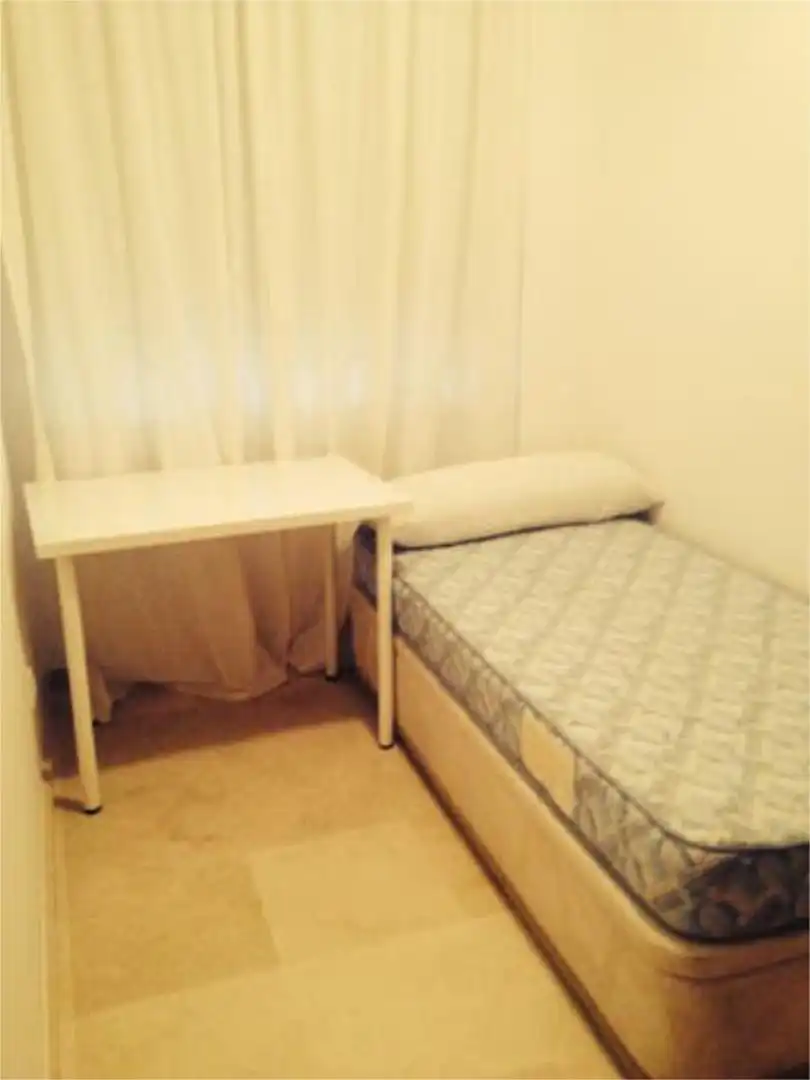 Bedroom of Flat for rent in Sevilla