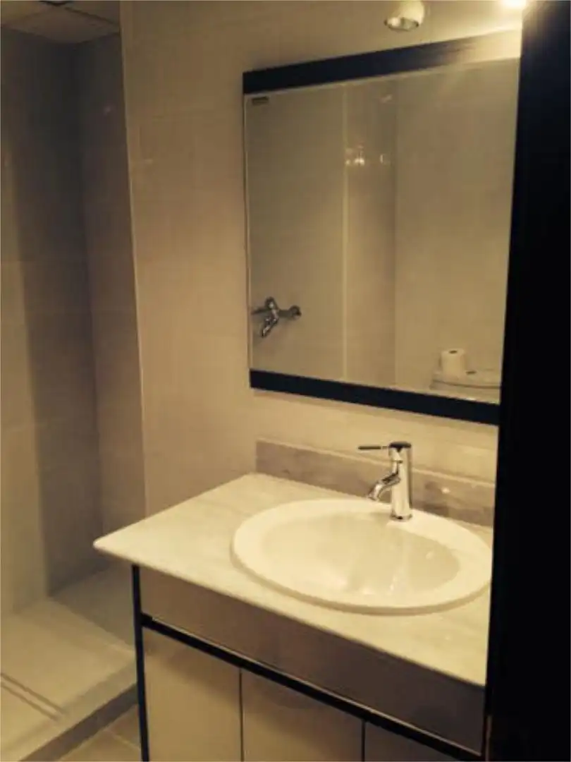 Bathroom of Flat for rent in Sevilla