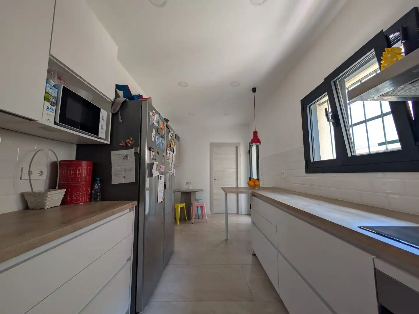 Casa o chalet en venta en Passeig Maragall Cocina de Casa o chalet en venta en Gavà con Terraza y Balcón