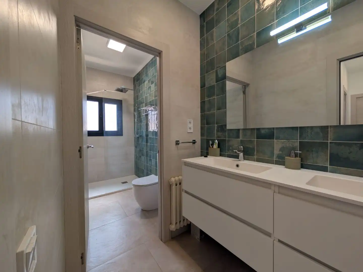 Casa o chalet en venta en Passeig Maragall Baño de Casa o chalet en venta en Gavà con Terraza y Balcón
