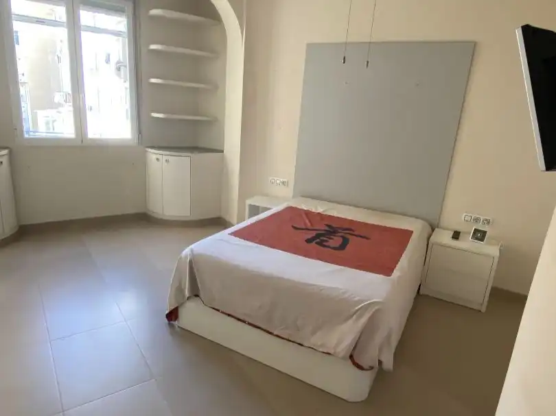 Flat for rent in Carrer del Literat Azorín, 18, Russafa Bedroom of Flat for rent in Valencia with Air Conditioner, Heating and Furnished