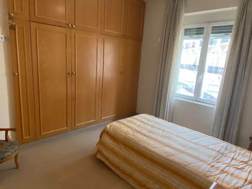 Flat for rent in Carrer del Literat Azorín, 18, Russafa Bedroom of Flat for rent in Valencia with Air Conditioner, Heating and Furnished