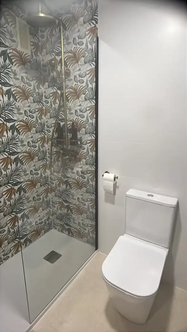Apartament de lloguer a Calle Virgen de la Paciencia, 81, Centro Bany de Apartament de lloguer en Oropesa del Mar / Orpesa amb Aire condicionat, Calefacció i Jardí privat