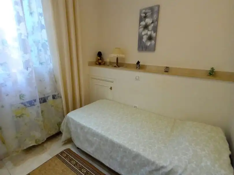 Wohnung zur Miete in Calle de las Delicias, 36, Palos de Moguer Schlafzimmer von Wohnung zur Miete in Madrid Capital mit Klimaanlage