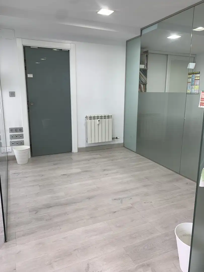 Oficina en venta en Calle de la Igualdad, 34, Gamonal - San Bruno - G9 Oficina en venta en Burgos