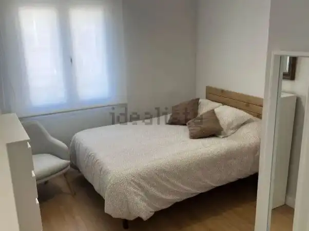 Habitación de Piso en venta en Manzanares El Real con Aire acondicionado y Terraza