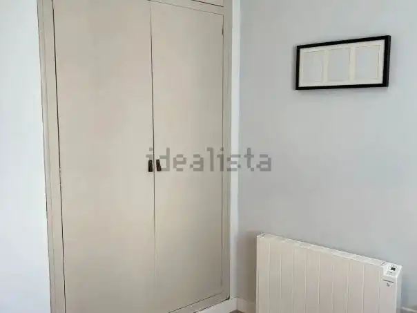 Habitación de Piso en venta en Manzanares El Real con Aire acondicionado y Terraza